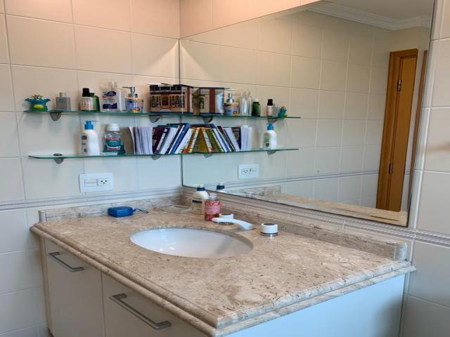 Apartamento para Venda em Santana de Parnaíba - 5