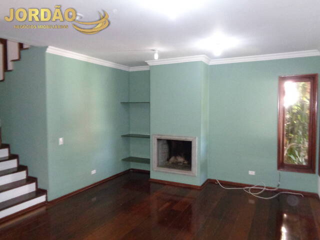 Casa em Condomínio para Locação em Santana de Parnaíba - 2