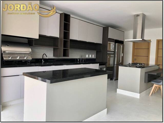 Casa em Condomínio para Venda em Santana de Parnaíba - 5