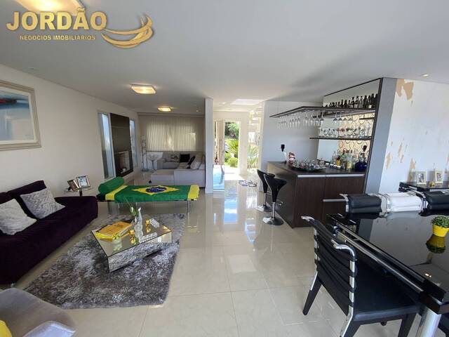 #272 - Casa em Condomínio para Venda em Santana de Parnaíba - SP