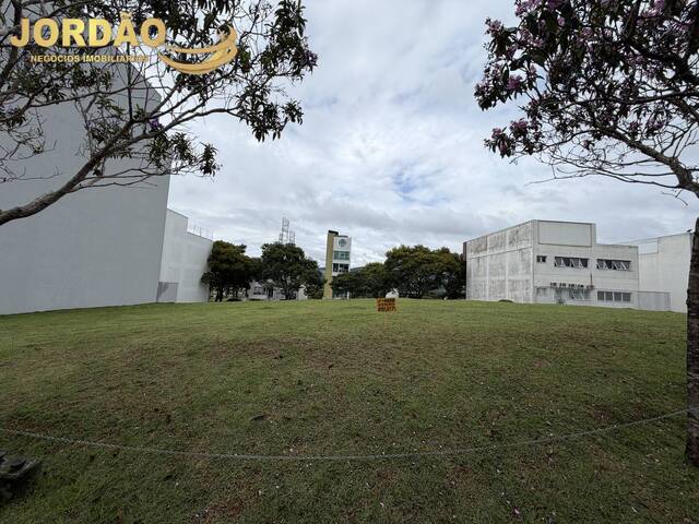 Terreno para Venda em Santana de Parnaíba - 3