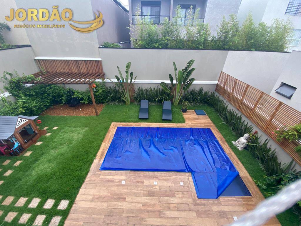 Casa de Condomínio à venda com 4 quartos, 316m² - Foto 18
