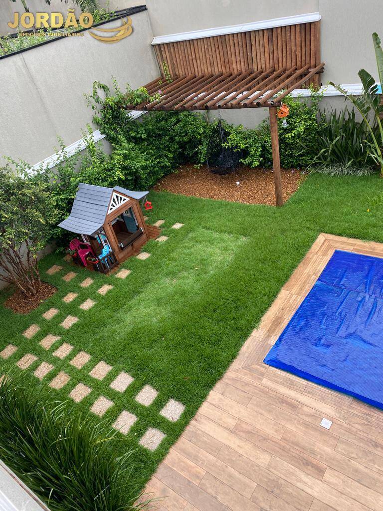Casa de Condomínio à venda com 4 quartos, 316m² - Foto 17