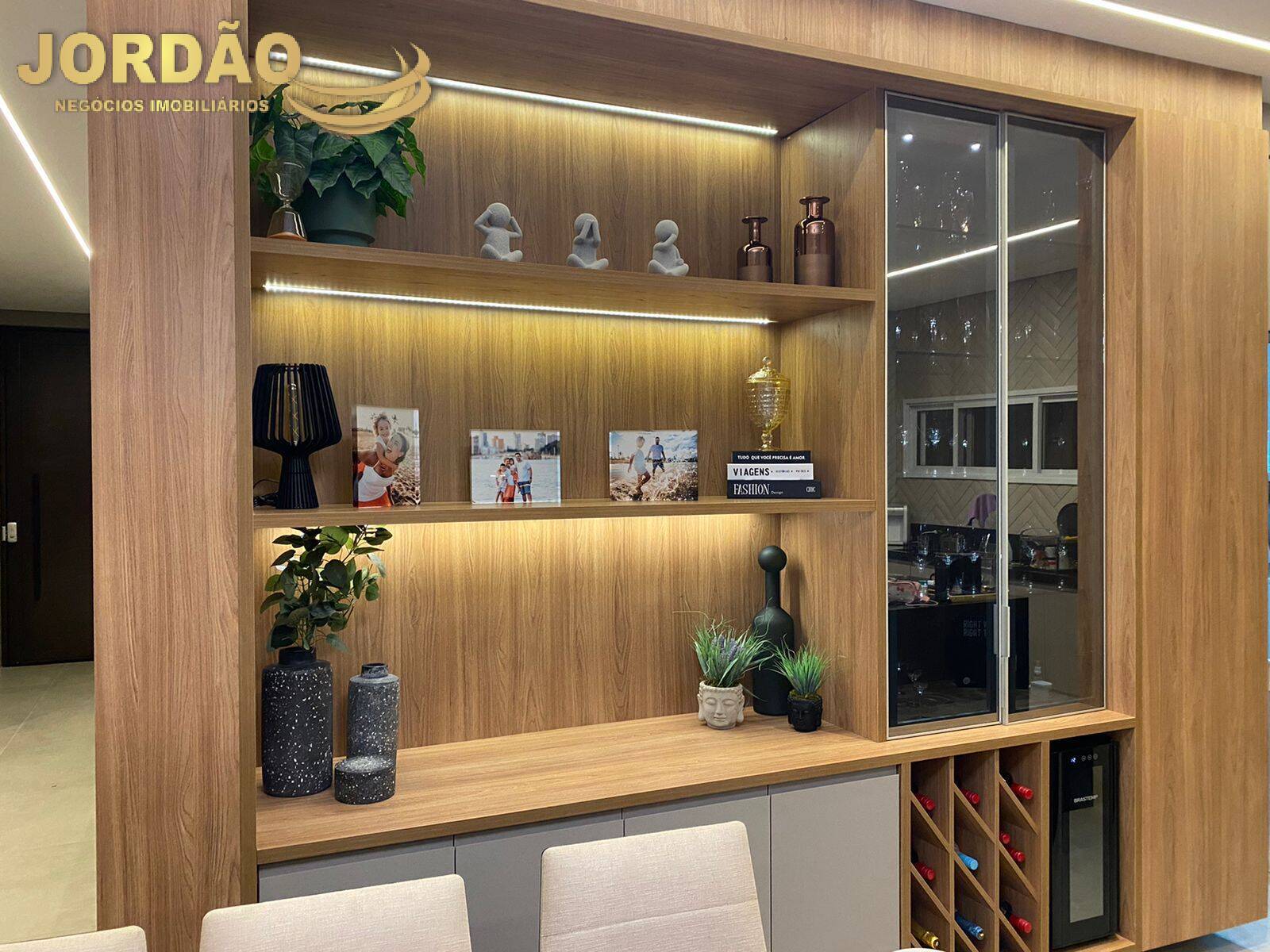 Casa de Condomínio à venda com 4 quartos, 316m² - Foto 5