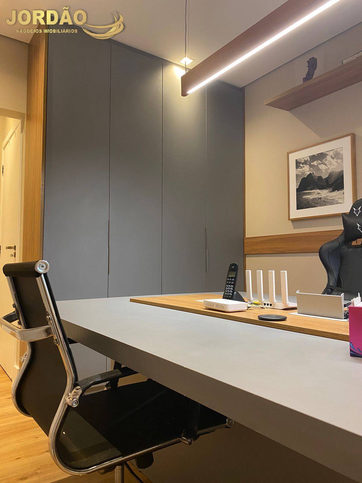 Casa de Condomínio à venda com 4 quartos, 316m² - Foto 4
