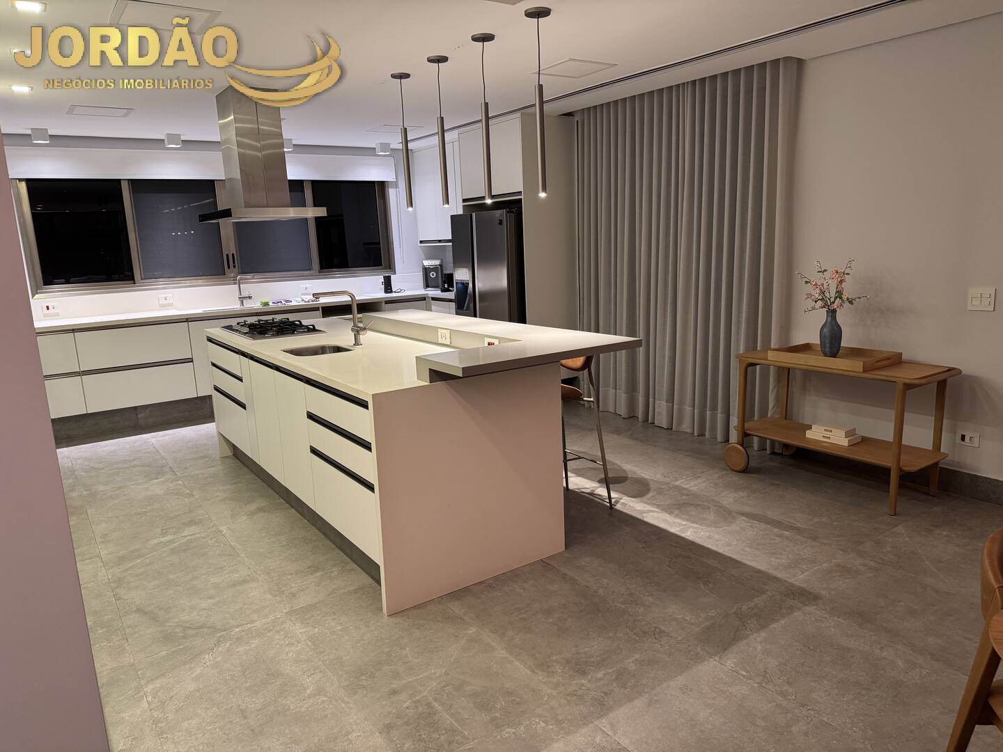 Casa de Condomínio para alugar com 5 quartos, 820m² - Foto 5