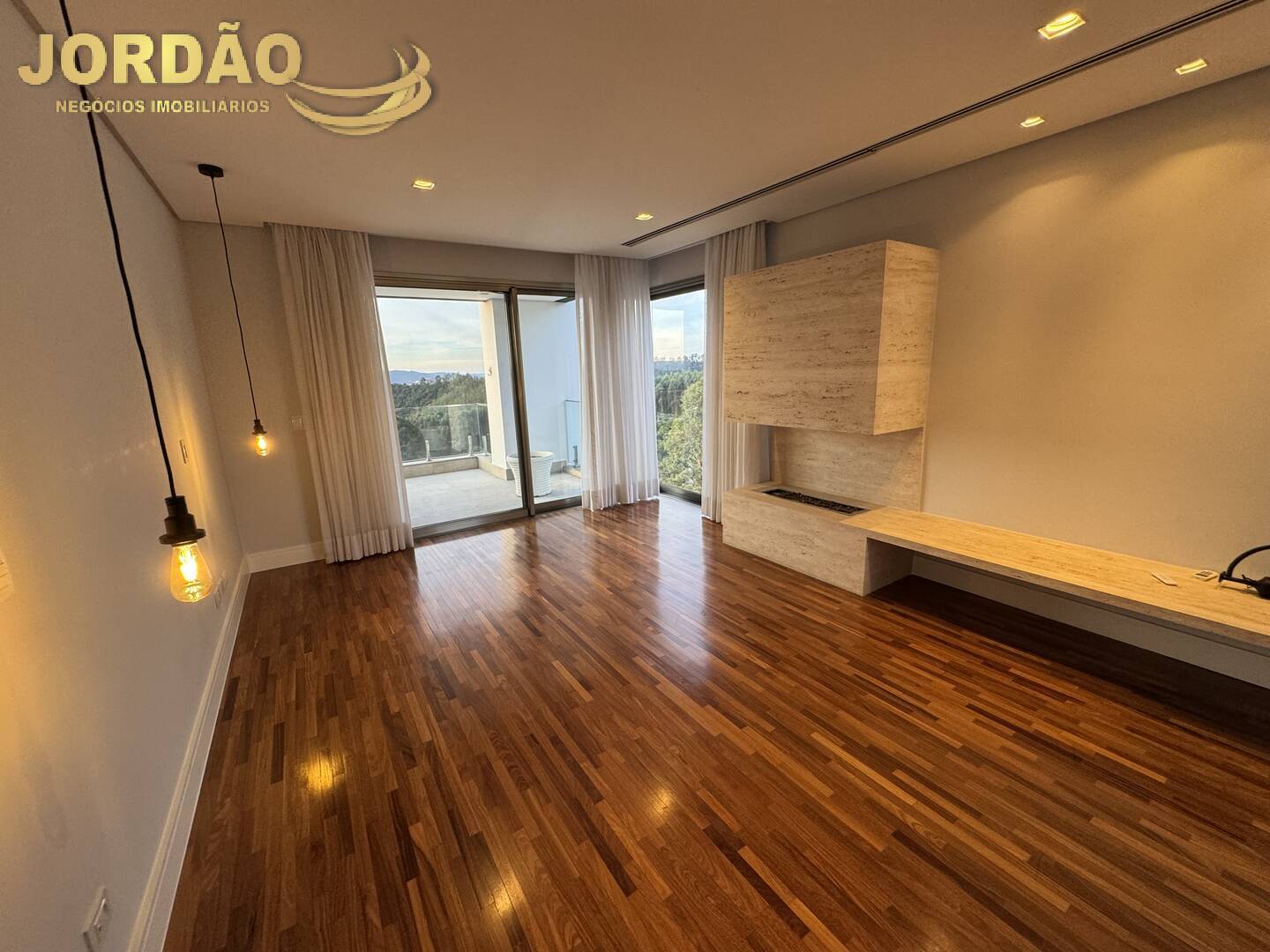 Casa de Condomínio para alugar com 5 quartos, 820m² - Foto 6