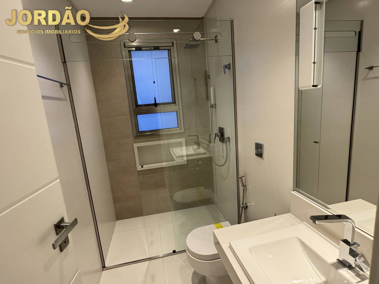 Casa de Condomínio para alugar com 5 quartos, 820m² - Foto 17