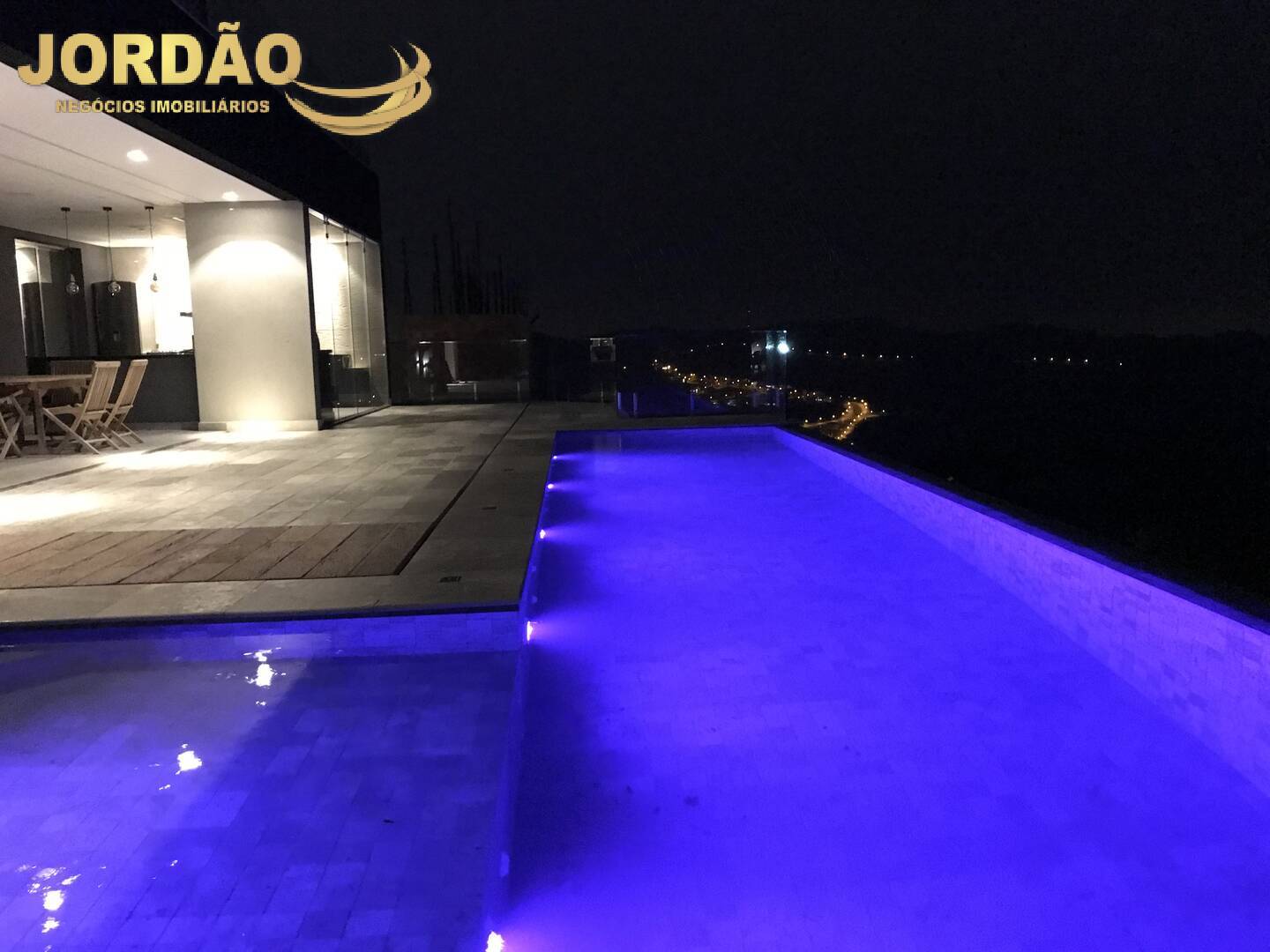 Casa de Condomínio para alugar com 5 quartos, 820m² - Foto 27