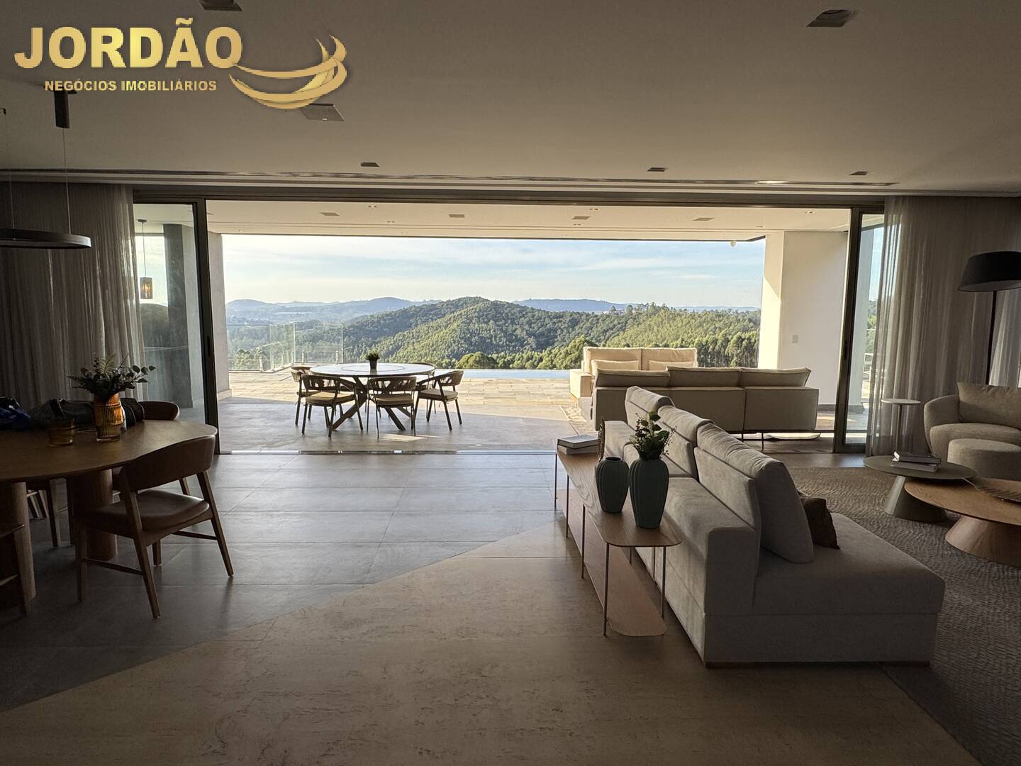 Casa de Condomínio para alugar com 5 quartos, 820m² - Foto 30