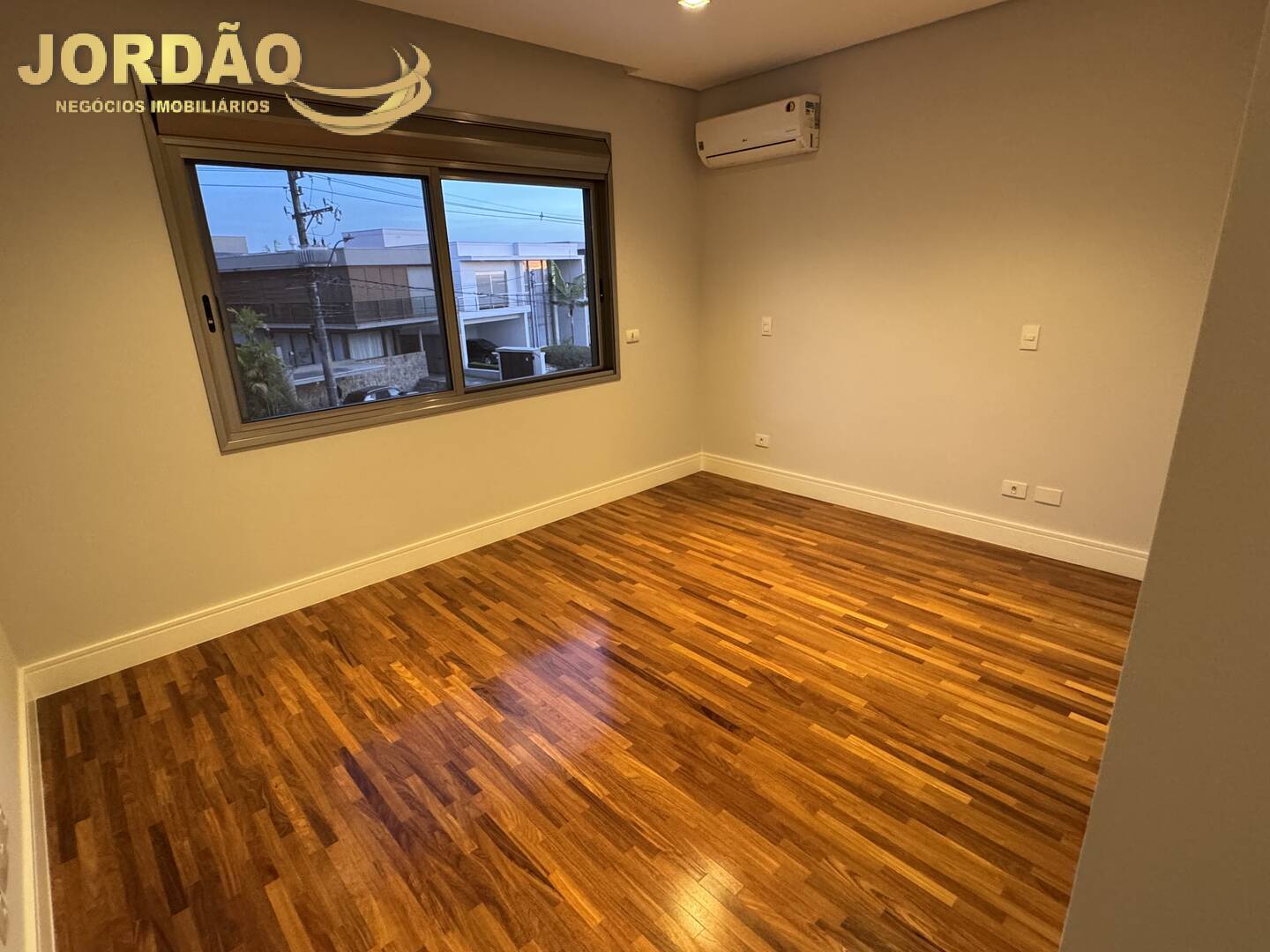 Casa de Condomínio para alugar com 5 quartos, 820m² - Foto 34