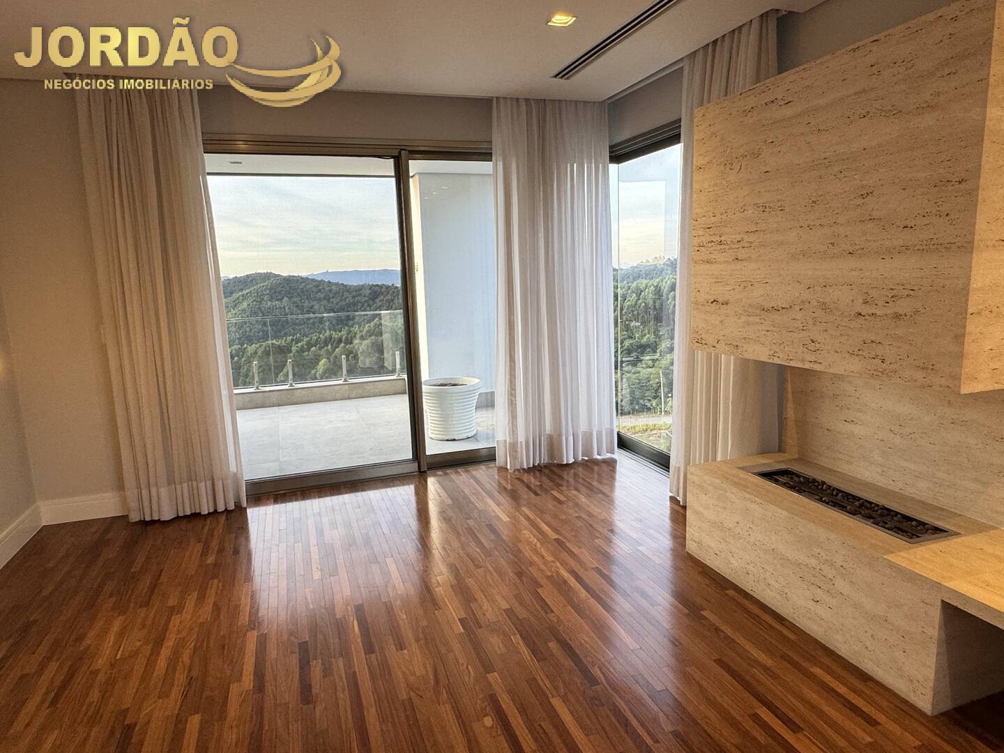 Casa de Condomínio para alugar com 5 quartos, 820m² - Foto 43
