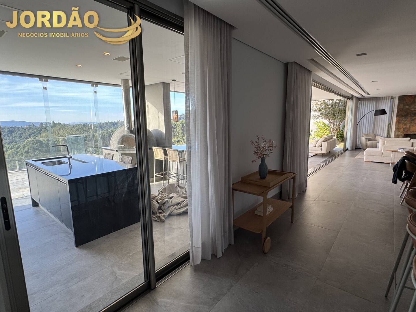 Casa de Condomínio para alugar com 5 quartos, 820m² - Foto 57